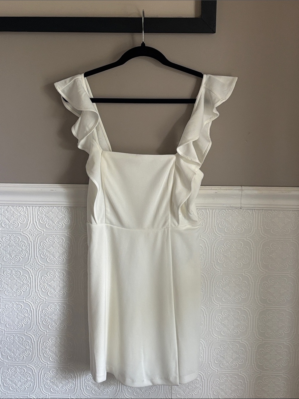 NWT BCBG Paris Ruffle Strap Women's Dress size Small (4-6)
